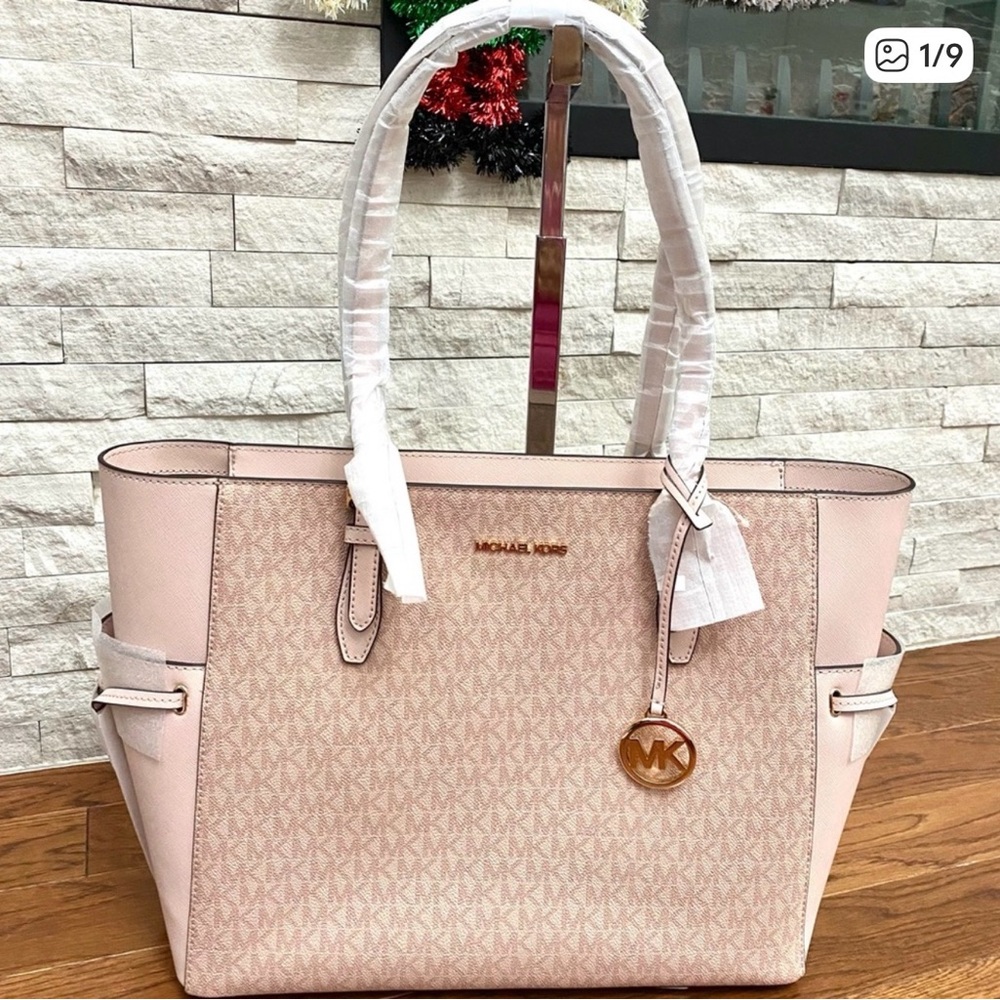 Michael Kors Gilly Light Pink Signature Logo Tote